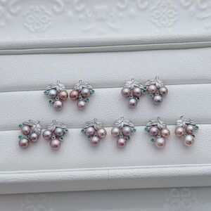E219 Handmade S925 Freshwater Pearl Grape Earrings